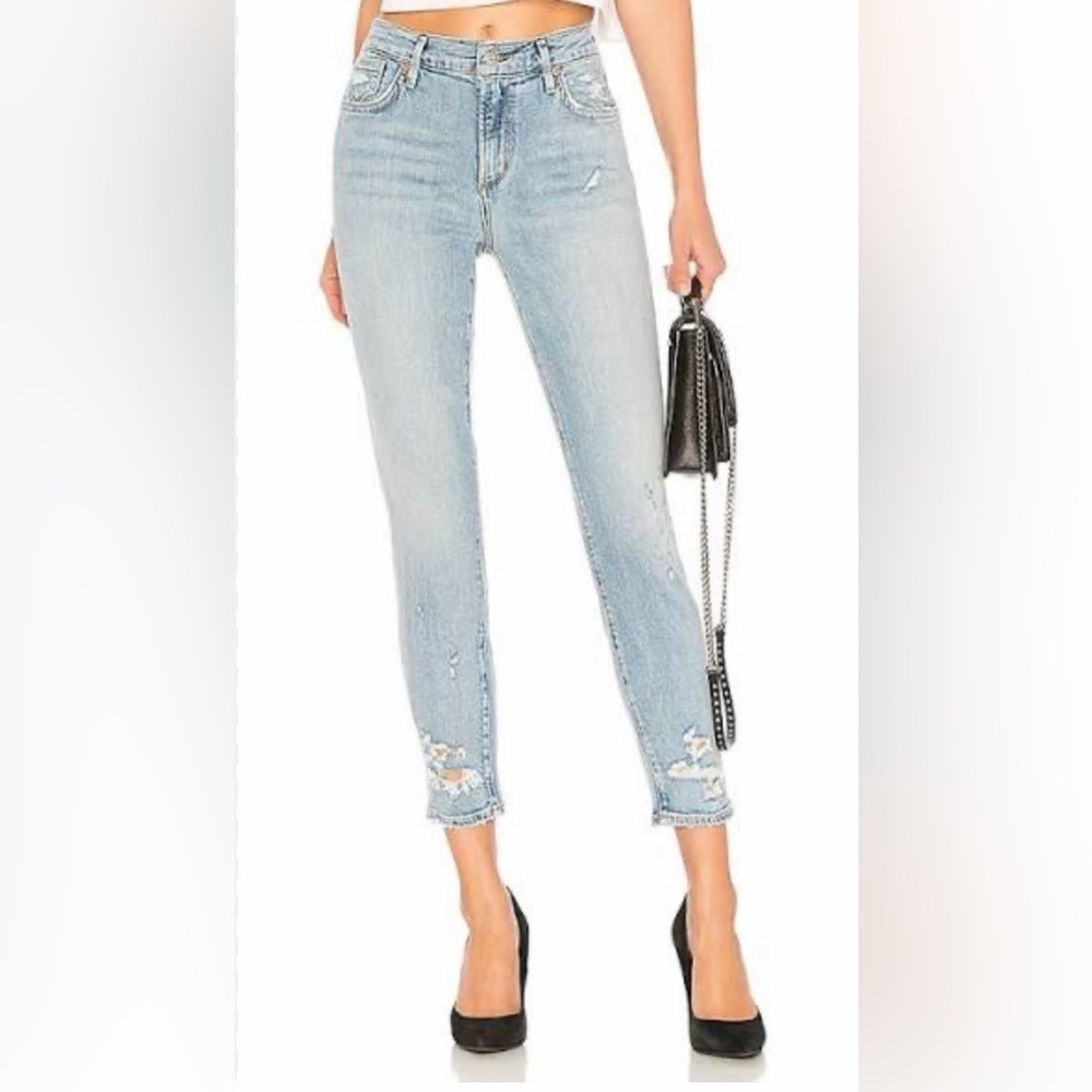 REVOLVE AGOLDE - Sophie Crop Distressed Jean With Chewed Hem